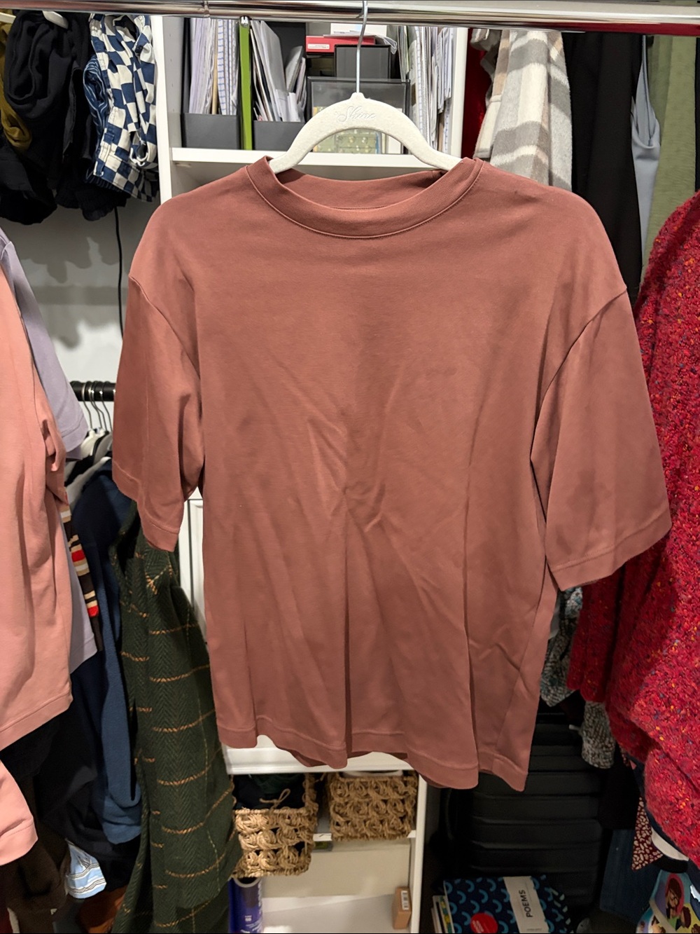 Uniqlo Men's Dusty Rose Short Sleeve Tee